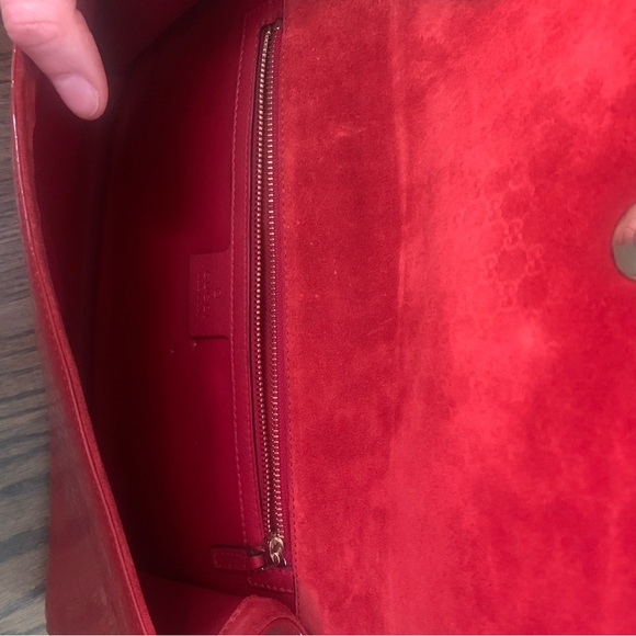 GUCCI Patent Leather Microguccissima Broadway Clutch Red - Picture 11 of 14